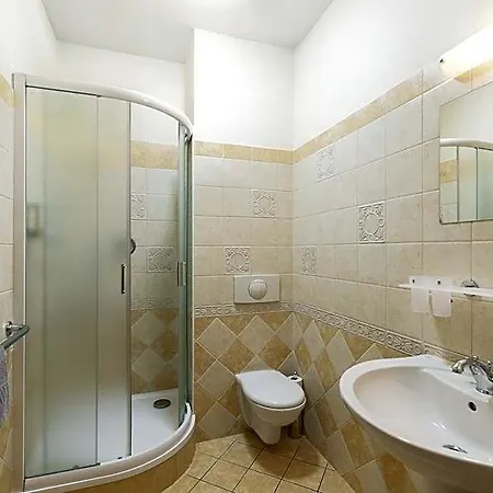 Hotel U Simla KLV